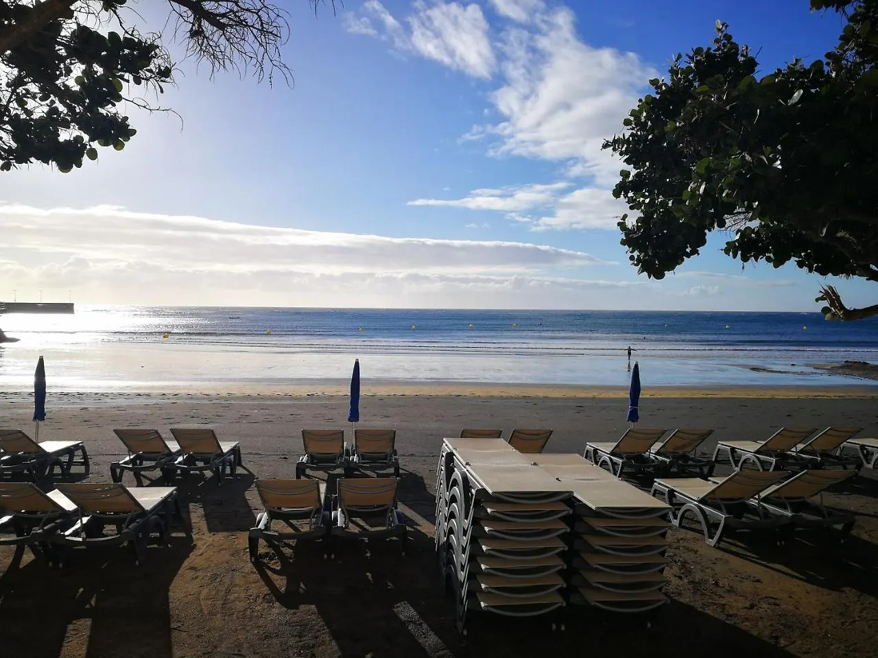 Alquilaencanarias El Medano, El Cabezo, Next To The Beach !!! Apartment